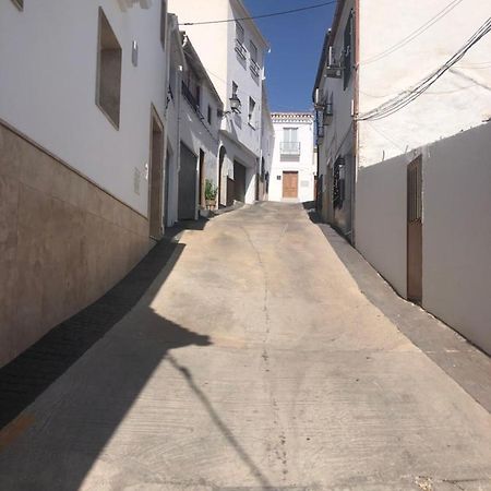 Vila Casa Trece Iznájar Exteriér fotografie